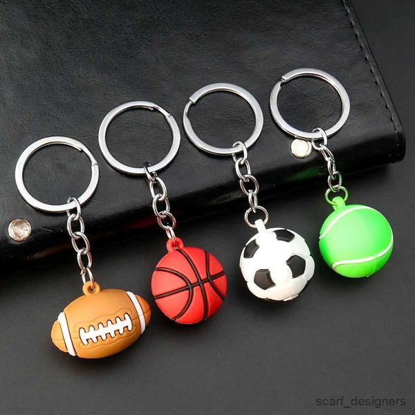 2PCS Porte-clés Longes 1PC Fans de Sport Porte-clés Football Basketball Pendentif Porte-clés Porte-clés Chanceux Hip Hop Porte-clés pour Sac Hommes Femmes Cadeaux R231005