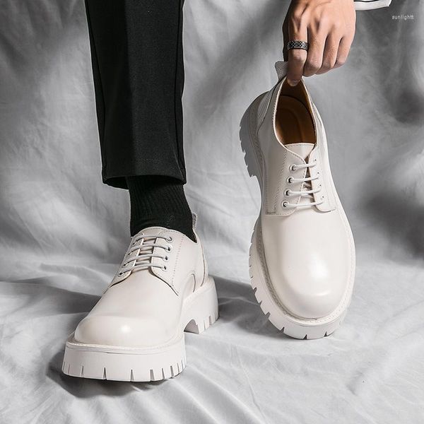 Herren-Oxford-Schuhe für formelle Büro-Brogue-Schnürschuhe mit dickem Boden, die das weiße Business erhöhen