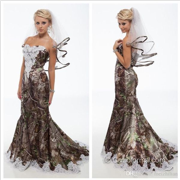 2016 Abiti da sposa unici Realtree Sirena Camo New Sweetheart con perline bianche Pizzo Backless Sweep Train Foresta Abiti da sposa Cu264J