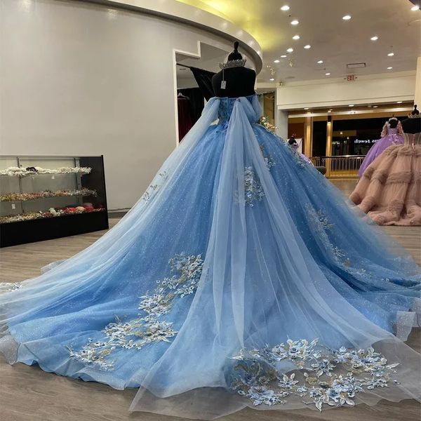 Himmelblaue glänzende Prinzessin Sweet 16 Quinceanera Kleider 3DFlower Applikation Perlen Kristalle mit Cape Ballkleid Vestido De 15 Anos Lace-Up