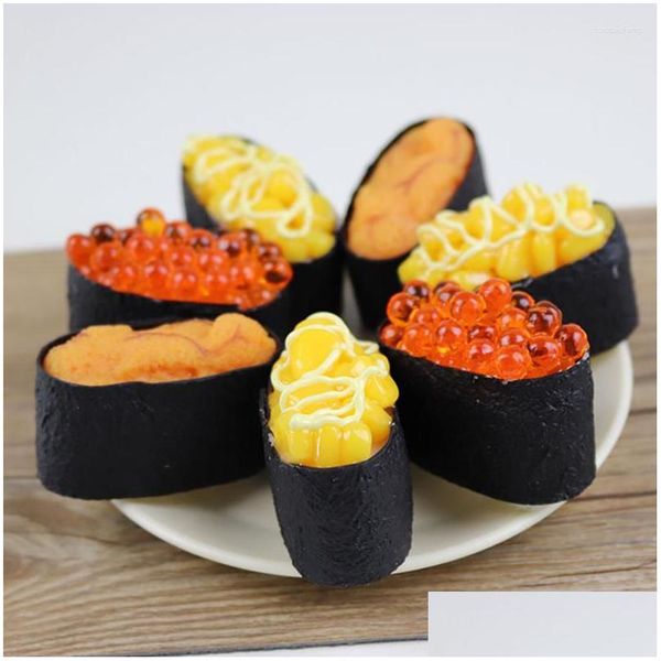 Ghirlande di fiori decorativi Alimenti artificiali Simulazione in PVC Modello di sushi giapponese Cucina finta Catering Display Puntelli Consegna a domicilio G Dhbza