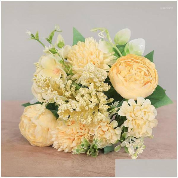 Ghirlande di fiori decorativi Bouquet di rose artificiali Peonia di seta Dente di leone Ortensia Composizione di fiori misti Decorazione Mazzi di fiori Casa Dr Dh8Sm