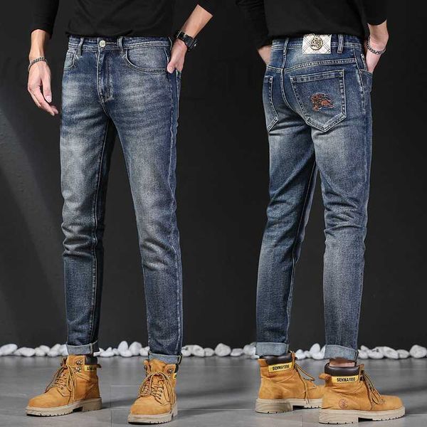 Jeans da uomo firmati Nuovi jeans autunnali e invernali, B da uomo, qualità di fascia alta, Daniel, vestibilità slim, piedi piccoli, pantaloni elastici, abbigliamento di marca BGGB