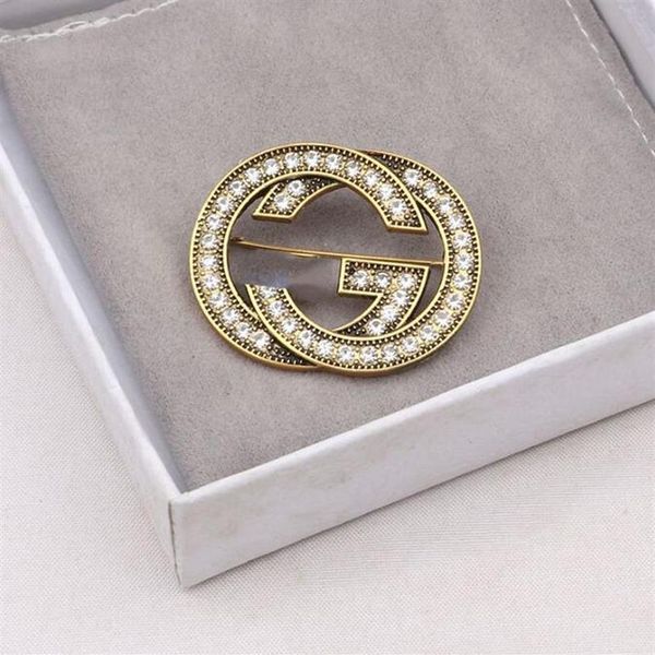 23SS Fashion Brand Designer G Letter Brooni 18K Stumetta per spilla placcata in oro Pin Piccolo Accessori per il vento dolce Accessori per matrimoni G290T