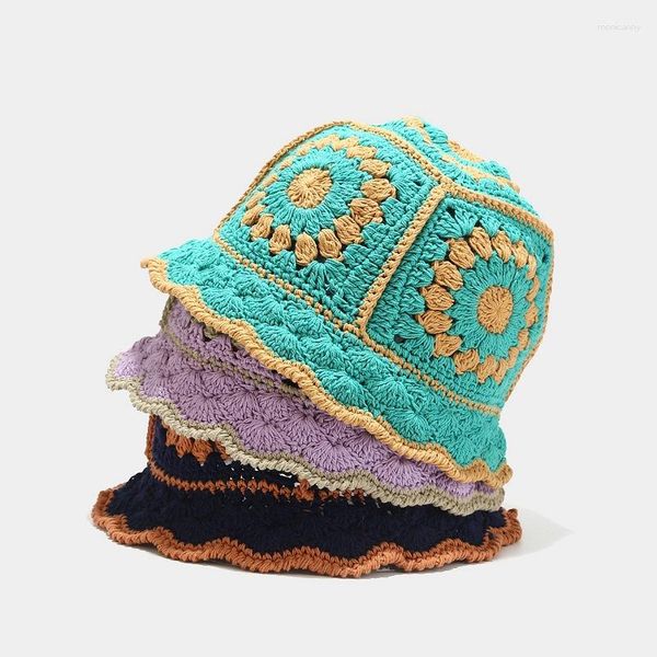 Berretti Cappello da pescatore a cupola lavorato a maglia in cotone traspirante per le donne Patchwork di fiori all'uncinetto a mano da donna Berretti da pescatore con bordo floreale Autunno