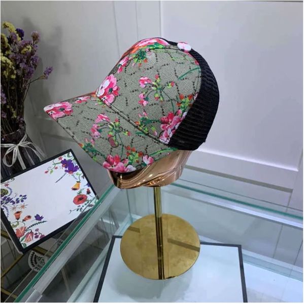 Trawberry Beyzbol Kapakları Adamın Pamuk Kaktüsü Klasik Mektup Top Kapakları Yaz Kadın Güneş Şapkaları Dış Mekan Ayarlanabilir Snapback Cap Girl'in Sevimli Visor Hawaii