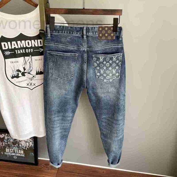 Дизайнер мужских джинсов. Универсальные весенне-летние укороченные брюки для мужчин, высококачественные мужские джинсовые брюки, зауженного кроя, модные эластичные маленькие стопы 8S2N
