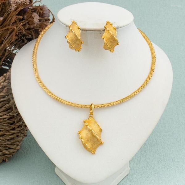 Collana di orecchini set Dubai gioielli color oro per donne ciondolo a forma di spirale ciondola e regalo di fidanzamento per matrimoni da sposa