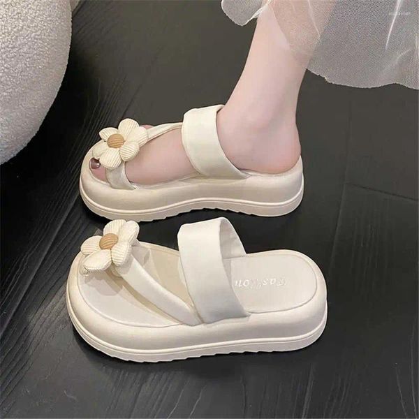 Chinelos Flat Sole Bathing Home Soft Sapatos Tamanho 33 Mulher Sandálias Mulheres Sapatilhas Esporte Sapatilla Shoses para Jogar