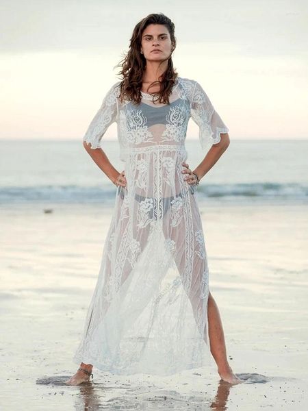 Lässige Kleider 2023 Sexy Durchsichtiger offener Rücken O-Ausschnitt Sommer Strandkleid Weiße Spitze Tunika Frauen Plus Größe Sheer Beachwear Maxi Q1136