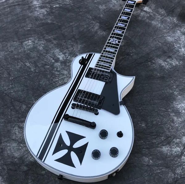 Loja personalizada James Hetfield Signature guitarra elétrica branca de neve, hardware preto