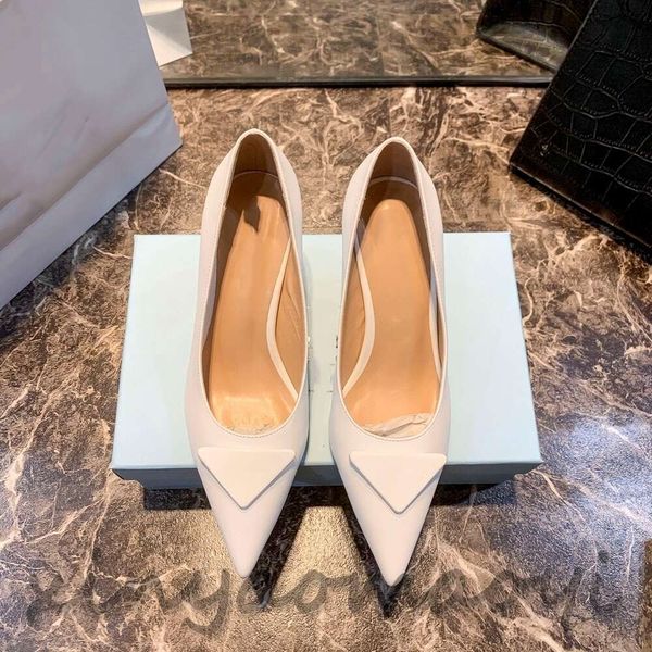 2023SS Ciabatte in tessuto Sandali Lido Pantofole da donna Ciabatte quadrate Scarpe da donna Scarpe con tacco alto Scarpe eleganti Scarpe di alta qualità