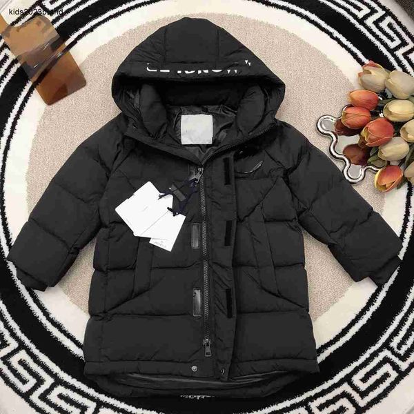 Bebek Uzun Down Ceket Siyah Leke Dayanıklı Çocuk Kış Giyim Boyutu 110-160 cm Rüzgar geçirmez tasarım kapüşonlu palto erkek kız Oct05