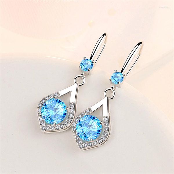 Orecchini penzolanti semplici femmine blu rosa Crystal Crystal Colore d'argento Classic Bridal Round Wedding for Women