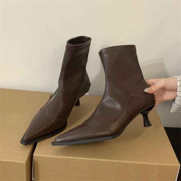 Женские ботильоны из эластичной ткани, пикантные туфли на низком каблуке с острым носком, модные весенне-осенние женские туфли-лодочки 230922