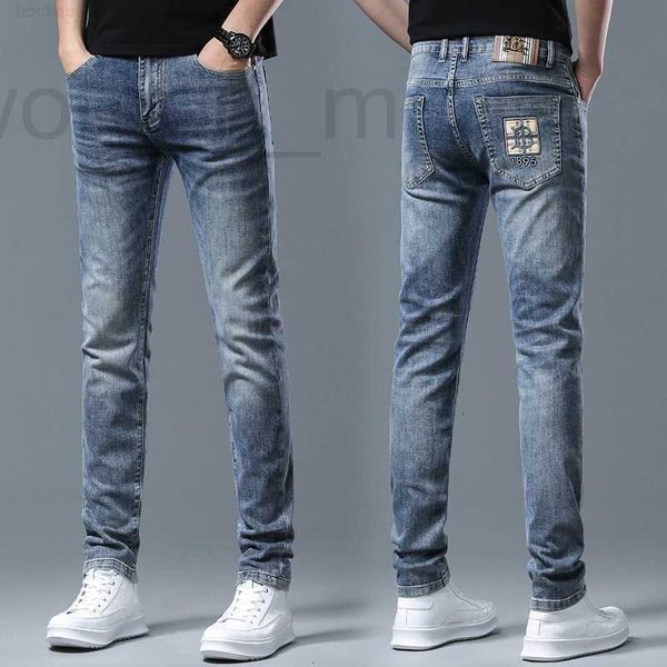 Jeans masculinos designer designer lazer para homens luz luxo edição coreana fino elástico pés fino ajuste roupas masculinas m8o5
