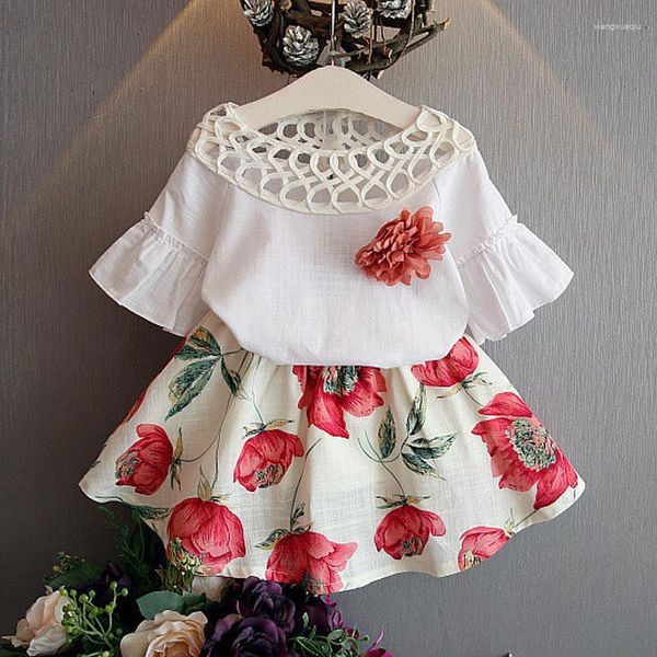 Kleidungssets LOVE DDMM Mädchen Kinder tragen Blumen Tops Röcke Kinder einfache Anzüge Kleidung Baby Kostüme Boutique Outfits