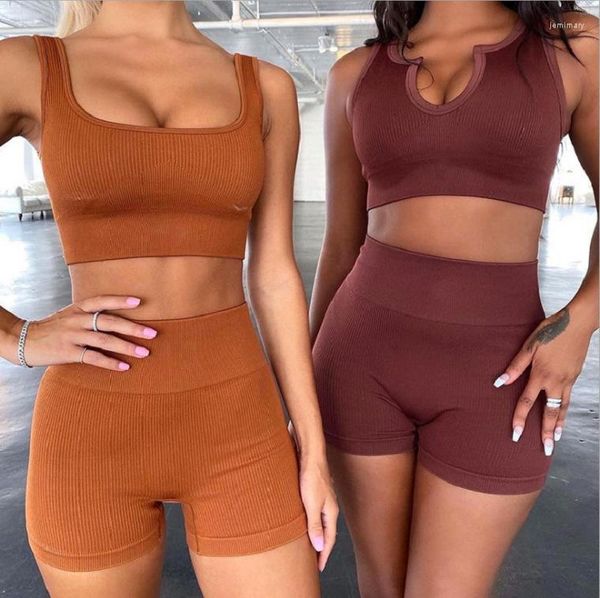 Set attivi Abbigliamento da yoga in nylon Estate senza cuciture in maglia ad alta elasticità Intimo sportivo U Collo quadrato Indietro Pantaloncini lunghi Set da fitness