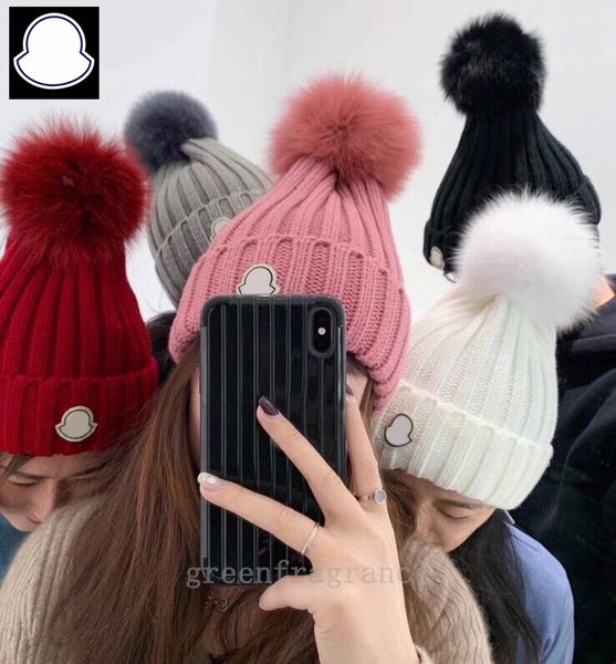 Beanie Fashion Designer Inverno Malha Beanie Homens Casquette Mulheres Bonnet Fox Cabelo Chapéu De Lã Top Qualidade Quente Faux Fur Pom Beanies Caps 18 Cores Presente 117731