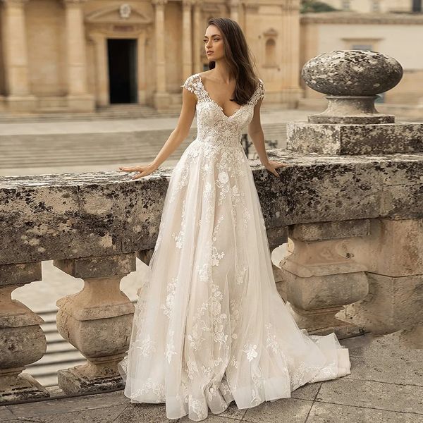 Vestidos de novia modestos de talla grande Línea de boda en la playa Longitud del piso Correas espaguetis Con cordones en la espalda Vestidos de novia bohemios elegantes y sencillos