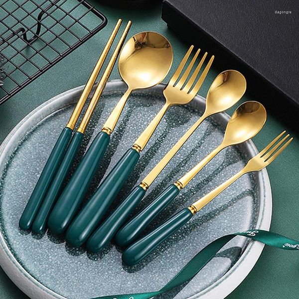Set di stoviglie Set di posate verde dorato con manico in ceramica Bacchette in acciaio inossidabile Cucchiaio Coltello Forchetta Cucchiaino Utensili da tavola per