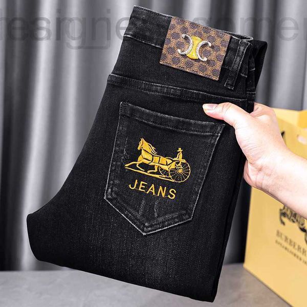 Herrenjeans Designer Designer Europäische bestickte Jeans Herren Schwarz Herbst und Winter Dicke Slim Slim-Fit-Hosen High-End-Elastik Live 2LZ1 T6H9