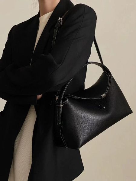 Sacos de cintura Bolsa de couro genuíno feminino preto ou marrom carta clássica impressa grande capacidade senhora moda bolsa de ombro