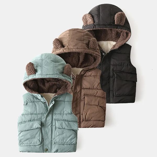 Gilet Neonati maschi Gilet invernale Moda Abbigliamento per ragazze Cappotti senza maniche con orso con cappuccio Vestiti caldi per bambini Neonati di 26 anni 231007