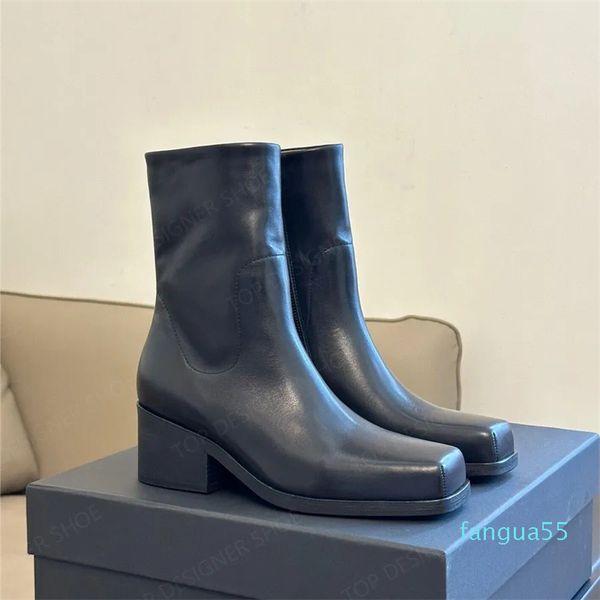 2023- Designer de couro com dedos quadrados e saltos grossos, botas de tornozelo com zíper preto clássico, botas de salto médio para mulheres, botas Martens Knight de alta qualidade