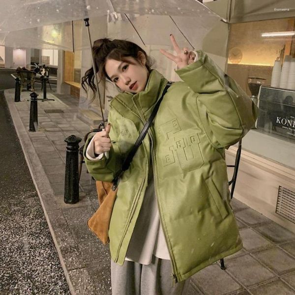 Trench da donna Giacca invernale Donna Pelle PU Tessuto liscio Cappotto di cotone impermeabile Corea Street Colletto alla coreana Spessore Versatile Allentato
