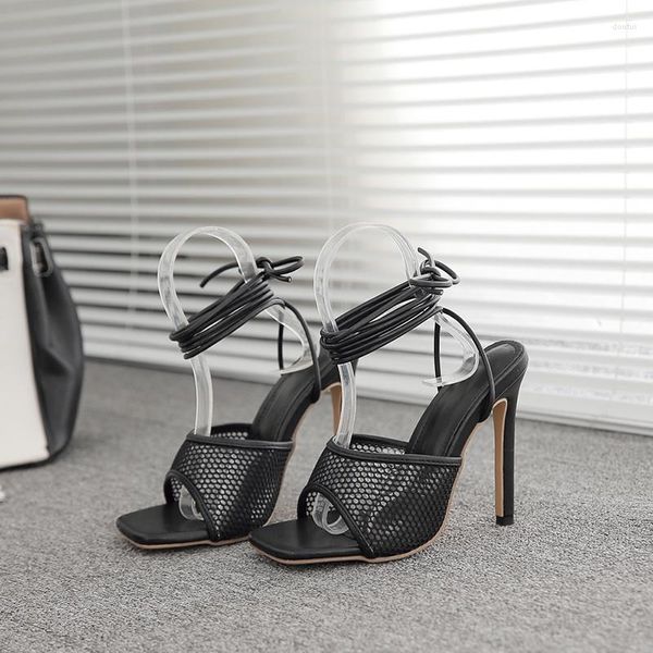 Kleid Schuhe Mädchen Quadratischen Kopf Mesh Grid Strap Elegante Street Style Mode Reine Farbe Frische frauen Dicke High Heels