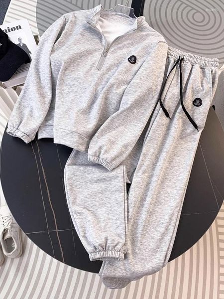 Pantaloni da donna a due pezzi Tuta da corsa casual Donna 2023 Autunno Collare allentato Stand Semplice Pullover Top Sport Set grigio per le donne