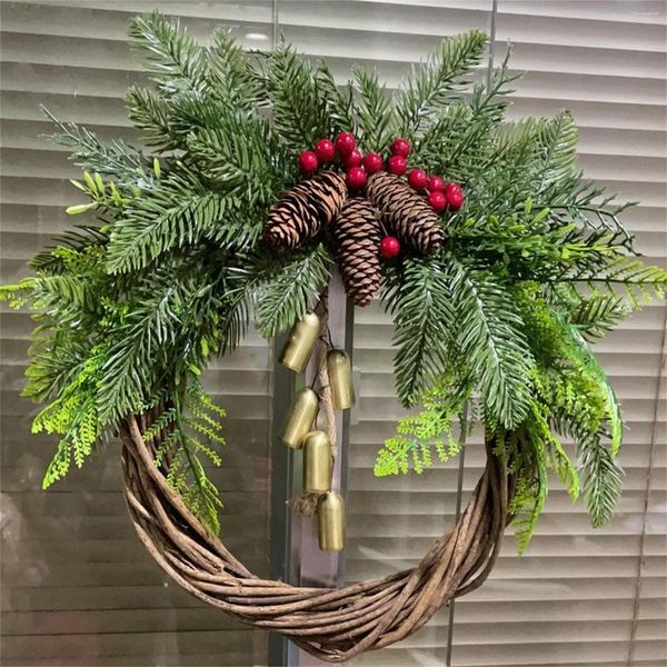 Dekorative Blumen Tannenzapfen Rote Fruchtgirlande Wandbehang Dekor Weihnachtskranz Home Anhänger Rattan Design Türschmuck Kränze