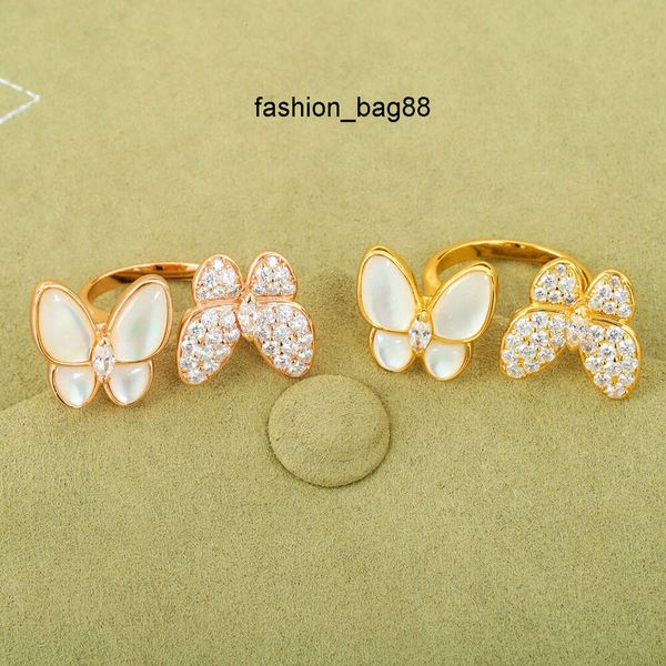 High-Version-Designer-Fritillary-Steine-Schmetterlingsring, dreidimensionaler, leichter Luxus-Indexring, weibliche Persönlichkeit, Mode, Nische, Internet-Promi-Ringe