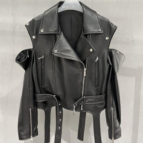 Женская кожаная модная роскошная куртка 2023, весенняя короткая длина, мотобайкерское женское пальто с отложным воротником, верхняя одежда с поясом