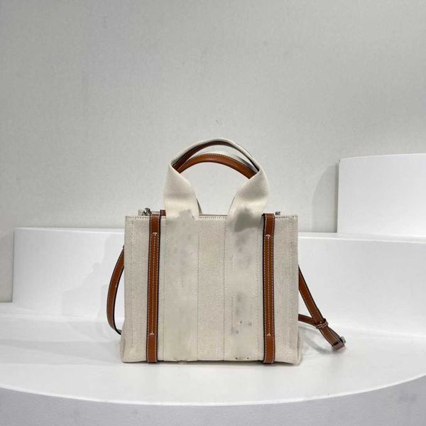 2023 Tasarımcı Çantalar Çanta Çantası Bayanlar Messenger Omuz Çantaları Tasarımcılar Cüzdanlar Eğimli Omuz Çantası Çapraz Ahşap Tote Çanta