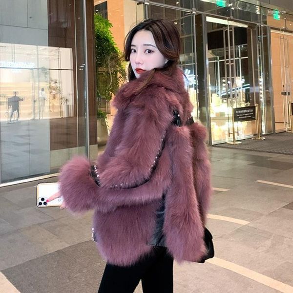 Kadınlar Kürk Kadın Moda Kısa Sahte Satıcı 2023 Kış Kışlı Kadın Büyük Boyutu Düz Renkli Perçinli Batwing Sleeve Soutar Sıradan Sıcak Outcoat