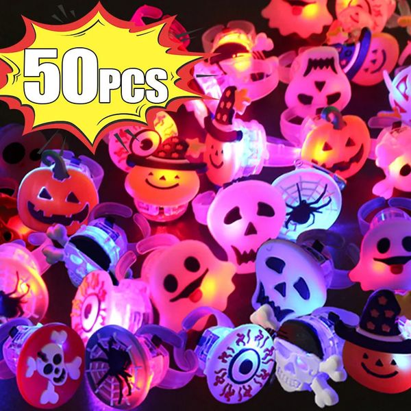 Andere Event- und Partyzubehör, LED-leuchtende Halloween-Ringe, kreativer Kürbis-Geist-Schädel, der im Dunkeln leuchtet, Fingerspielzeug mit Lichtern, Weihnachtsdekoration 231009