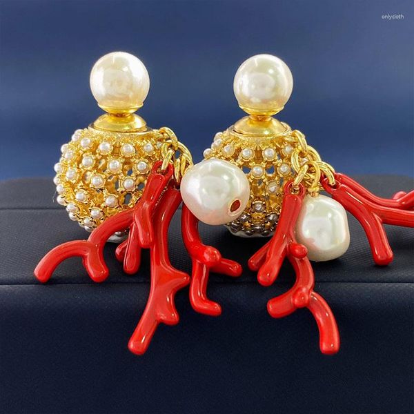 Brincos de garanhão branco pérola dupla rodada grânulo vermelho coral banhado a ouro vintage para mulheres