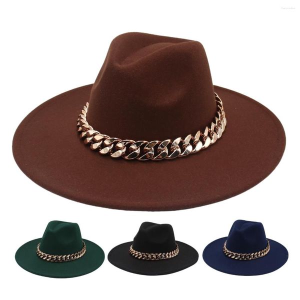 Berretti Cappello Fedora a tesa larga da 9,5 cm Cappello da donna in feltro con catena oversize di lusso Eleganti cappelli jazz in metallo britannico per le signore