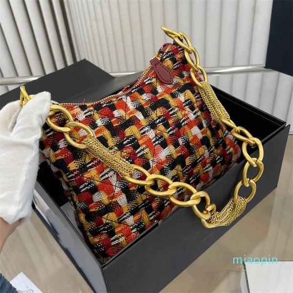 Borsa a tracolla di design con catena hobo di lusso 2023 Borsa a tracolla di lusso con catena spessa Tote Borsa da donna