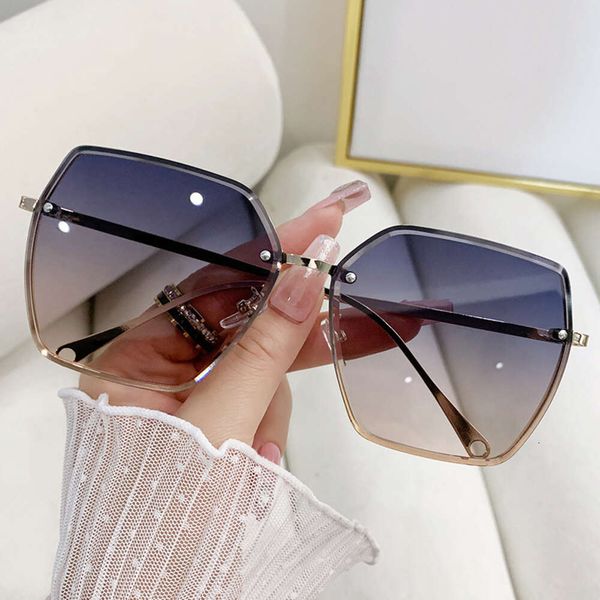 Óculos de sol quadros 2023 grande quadro sem moldura cor gradiente novos óculos de sol versáteis para óculos de moda coreana feminina
