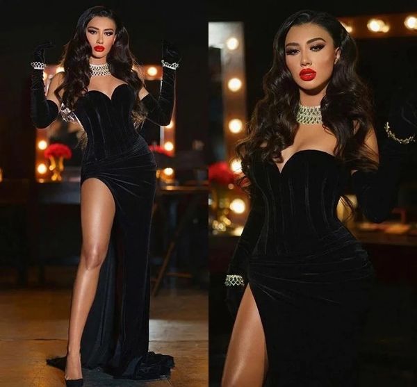 Abiti da sera Abito da ballo nero Abito da festa in velluto Formale personalizzato Nuova cerniera Plus Size Lace Up Senza maniche Sweetheart Fessure alte fino alla coscia Sirena