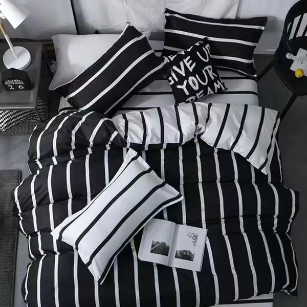 Conjuntos de cama Roupas de cama Black Stripescomforter Sets California King Flat Bed Spread Set Dekbed Overtrek para 2 pessoas Quilt Cover 231009