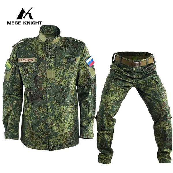 Tute da uomo Mege Russion Uniforme militare Camouflage russo Attrezzatura tattica Uomo Outdoor Abbigliamento da lavoro invernale Esercito Visikov Uniforme 231009