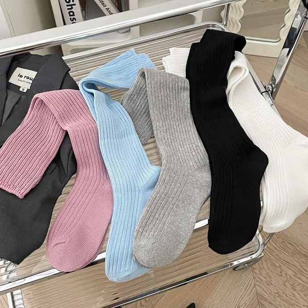 Kadınlar SOCKS Japon düz renkli kalın iplik buzağı jk tatlı çift iğne kazık uzun pamuk