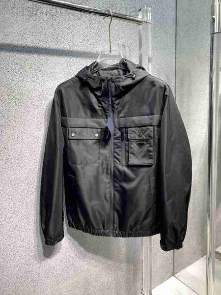 Erkek Ceketler Tasarımcı Yeni Bahar ve Sonbahar Erkek Ceket Moda Cep Dikiş Tasarımı Siyah Kapşonlu Top Marka Lüks RZ4B
