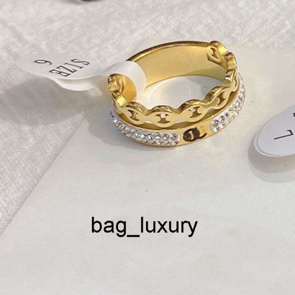 moda lüks yüzük lüks mücevher tasarımcısı kadınlar cazibeleri seviyor düğün malzemeleri siyah beyaz 18K altın kaplama paslanmaz çelik yüzük ince parmak yüzüğü j064