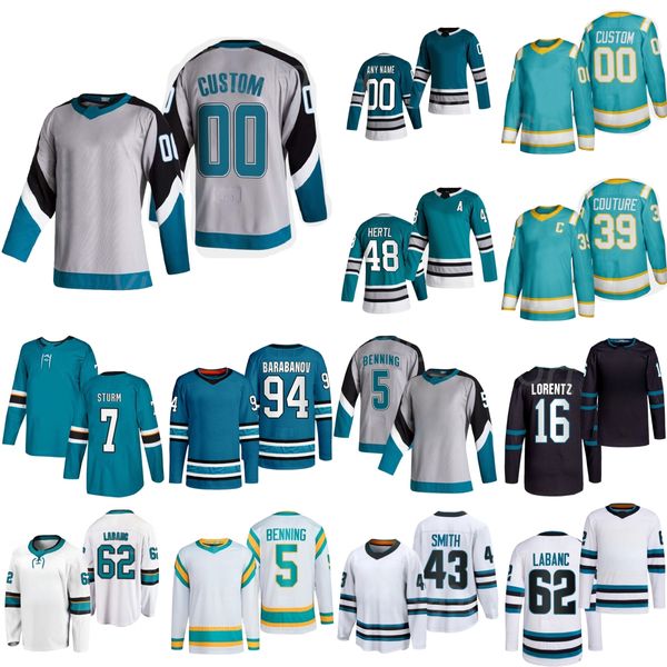 Kadın Erkek Gençlik Hokeyi 5 Matt Benning Jersey 16 Steven Lorentz 43 Will Smith 39 Logan Couture 48 Tomas Hertl 94 Barabanov 62 Kevin LaBanc Nico Sturm Özel İsim Numarası