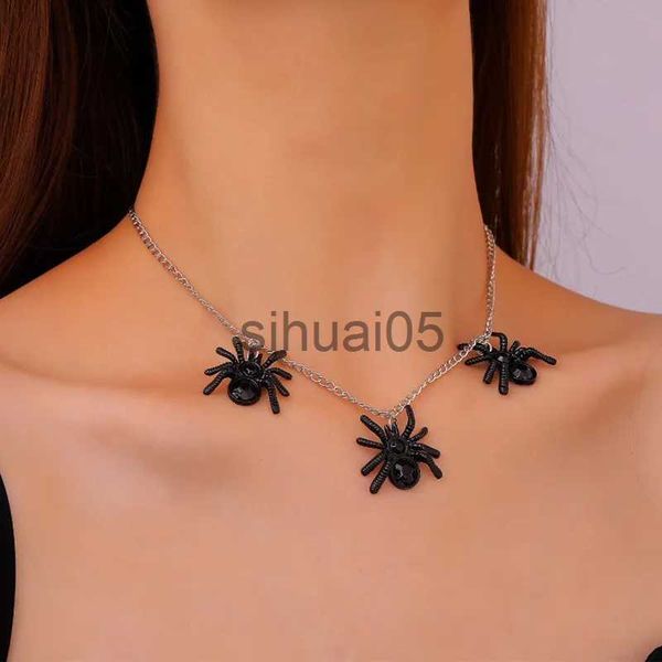 Collane a ciondolo Fashion Spider Collana a sospensione per donne esagerate Punk Animal Clavicular Chain Collane Gioielli di Halloween Giello X1009